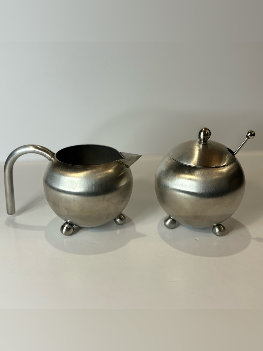 Vintage MCM Atomic style Henley cream and sugar set, brushed silver w/ spoon